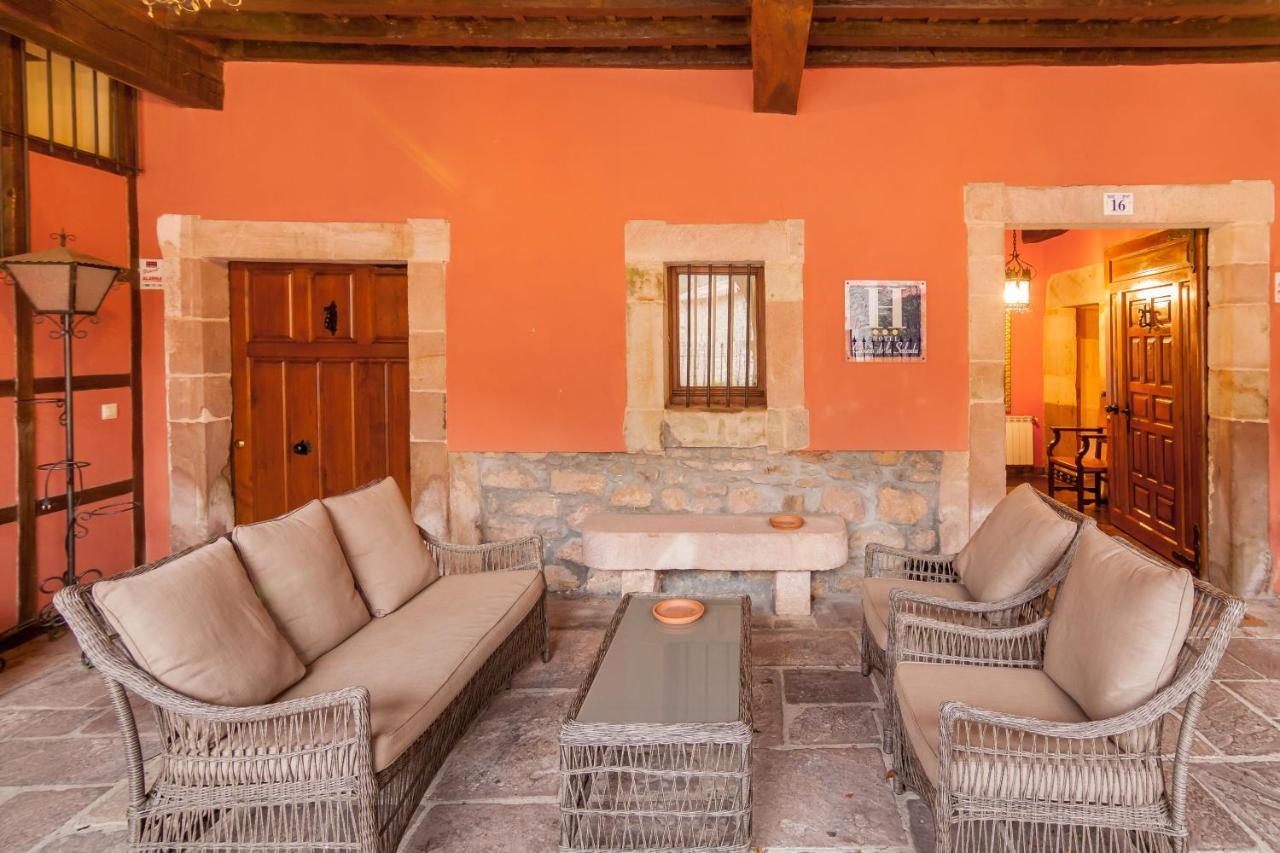 בית הארחה Treceño 	Casona De La Salceda מראה חיצוני תמונה