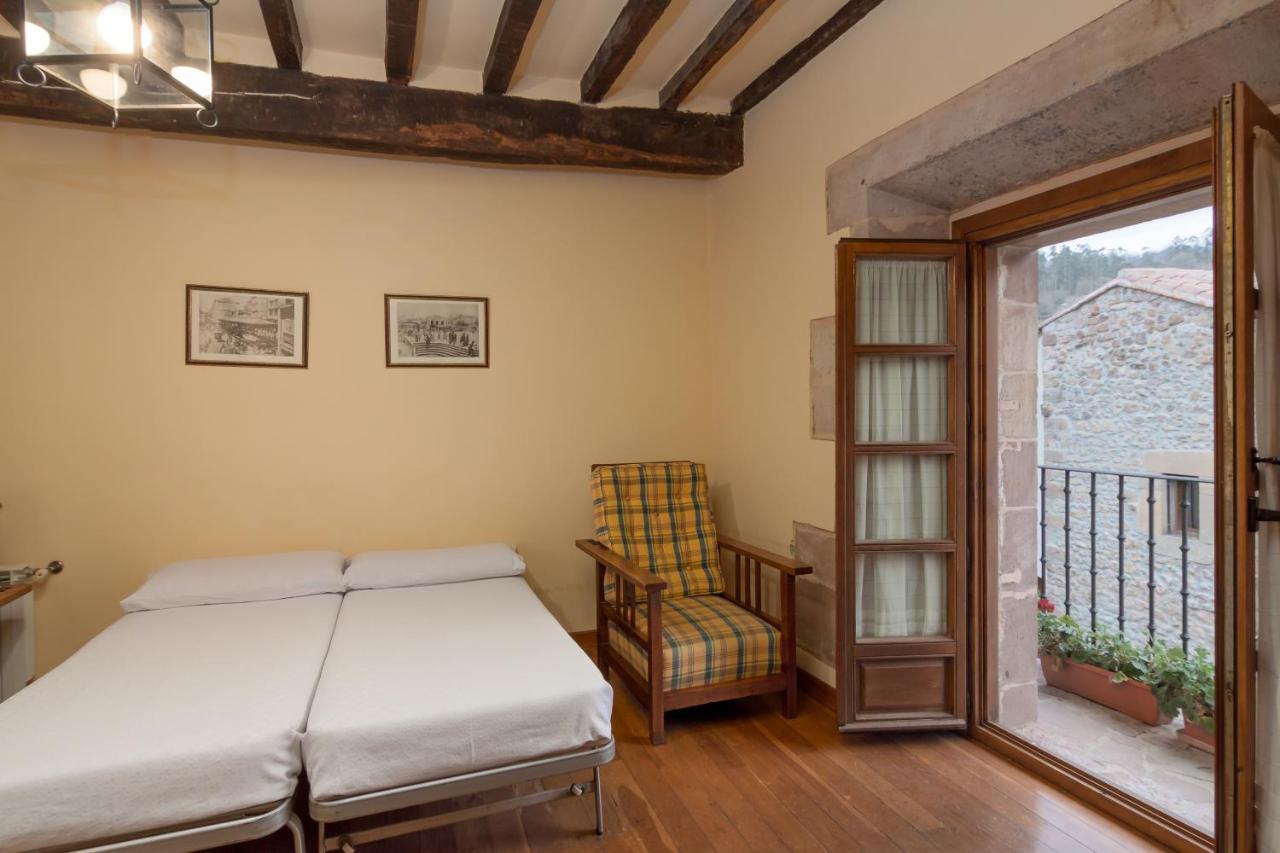 בית הארחה Treceño 	Casona De La Salceda מראה חיצוני תמונה