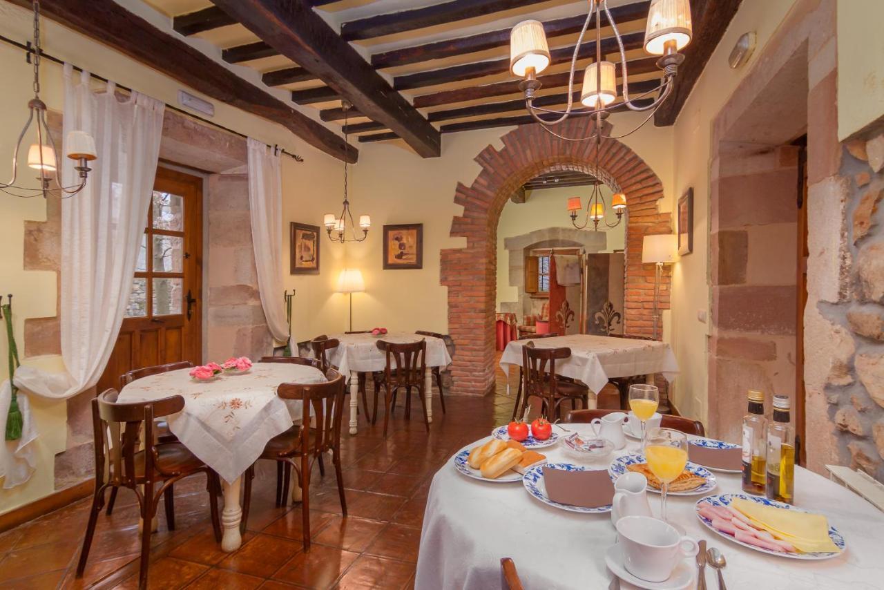 בית הארחה Treceño 	Casona De La Salceda מראה חיצוני תמונה