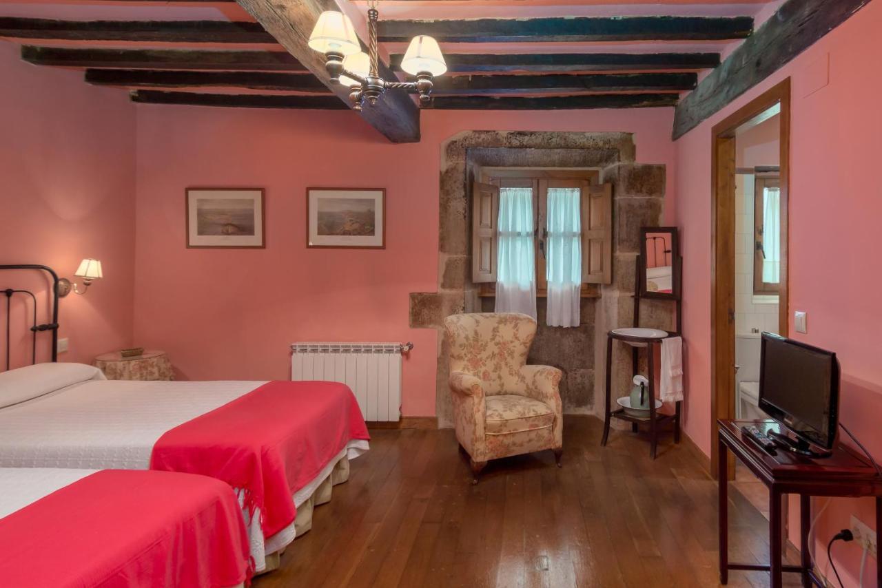בית הארחה Treceño 	Casona De La Salceda מראה חיצוני תמונה