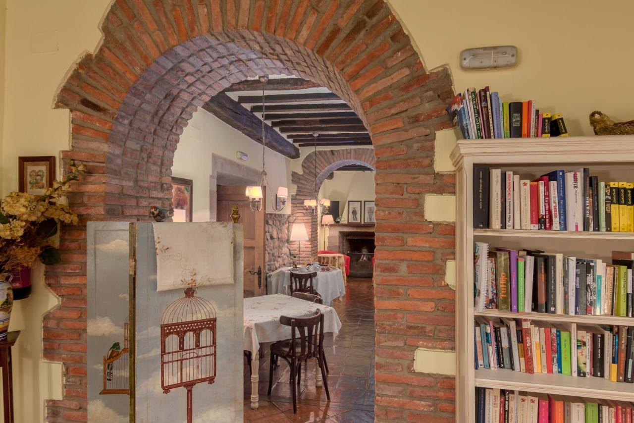 בית הארחה Treceño 	Casona De La Salceda מראה חיצוני תמונה