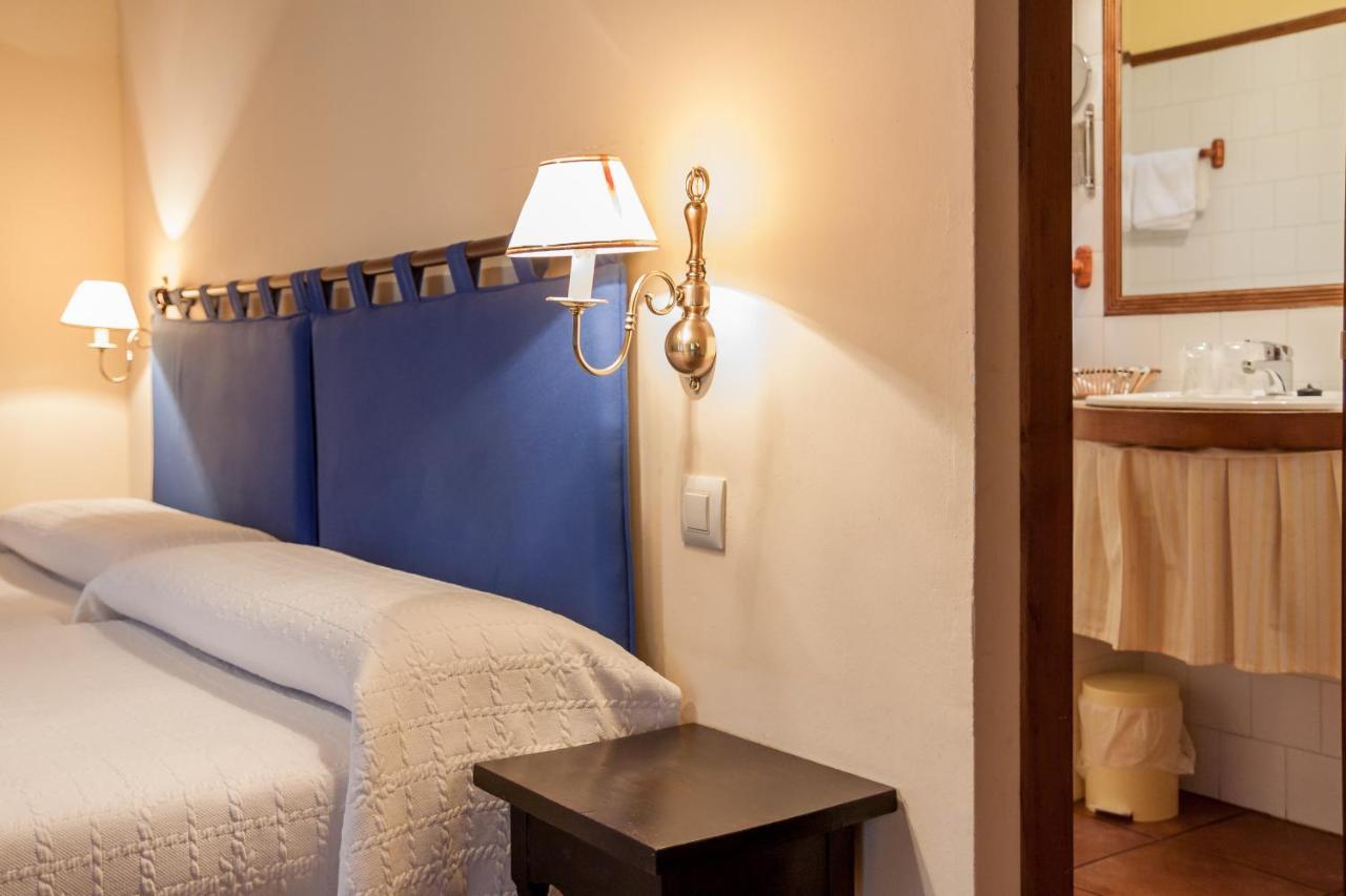 בית הארחה Treceño 	Casona De La Salceda מראה חיצוני תמונה