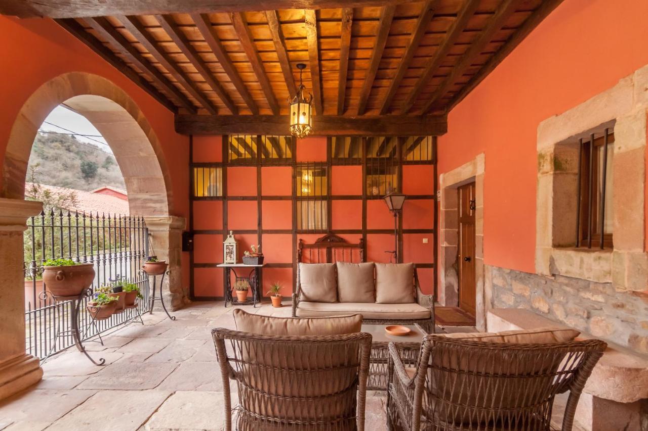 בית הארחה Treceño 	Casona De La Salceda מראה חיצוני תמונה