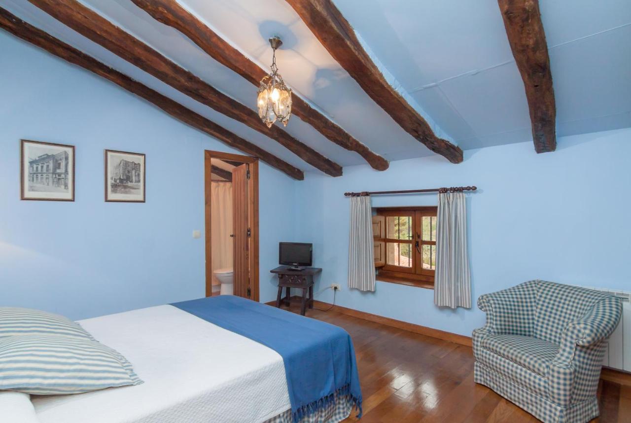 בית הארחה Treceño 	Casona De La Salceda מראה חיצוני תמונה