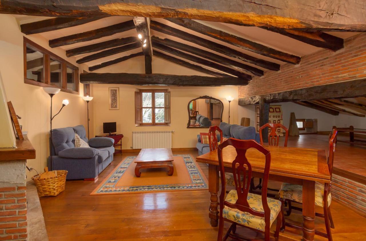 בית הארחה Treceño 	Casona De La Salceda מראה חיצוני תמונה