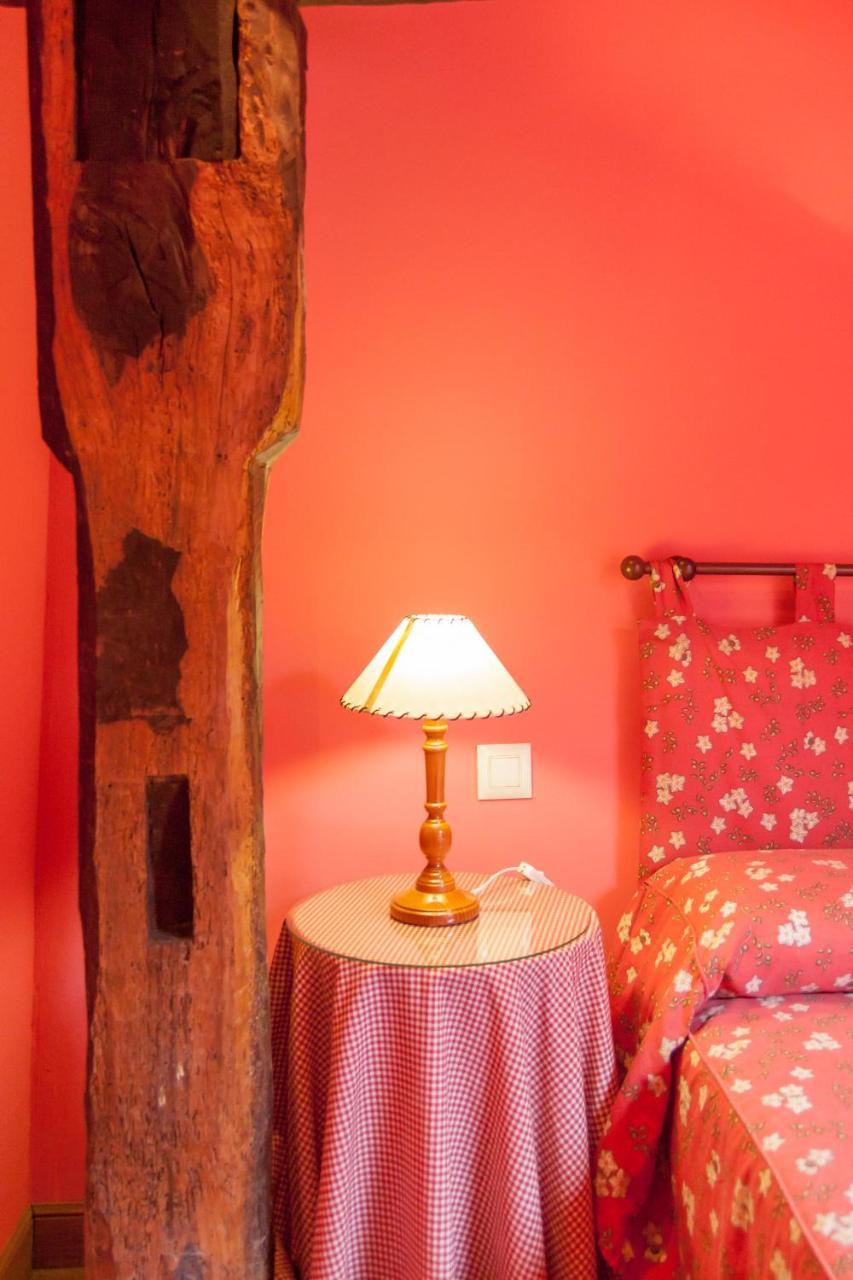 בית הארחה Treceño 	Casona De La Salceda מראה חיצוני תמונה