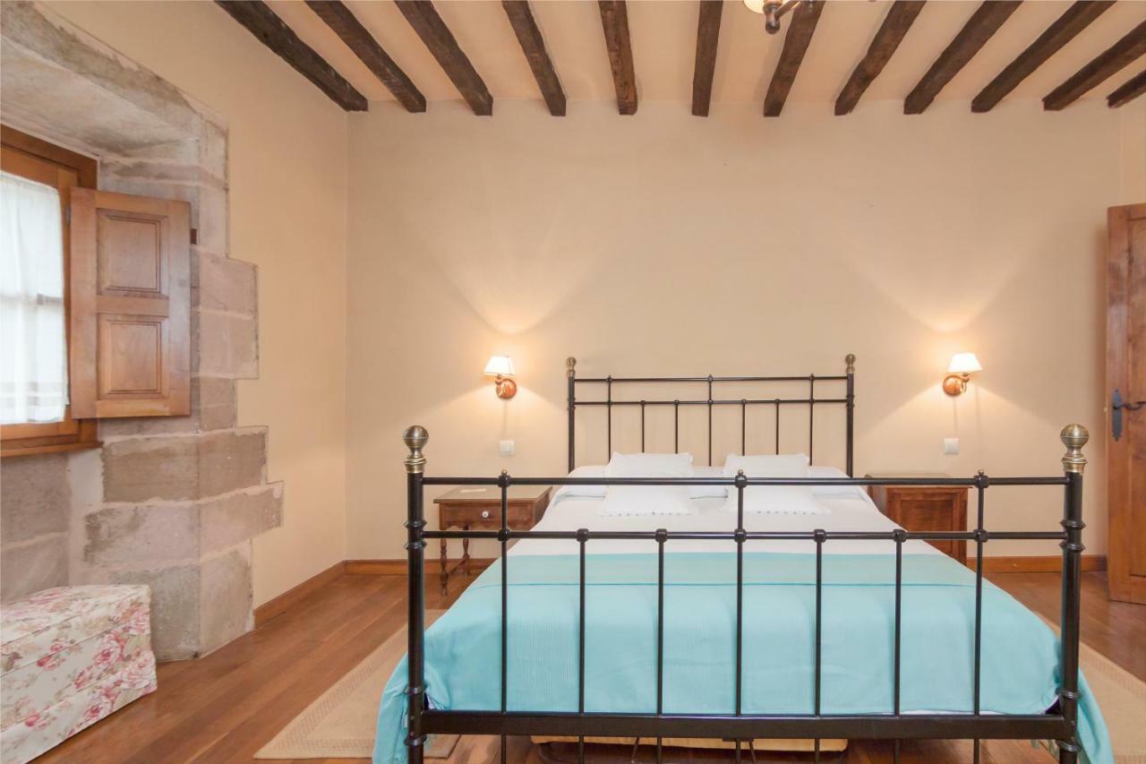 בית הארחה Treceño 	Casona De La Salceda מראה חיצוני תמונה